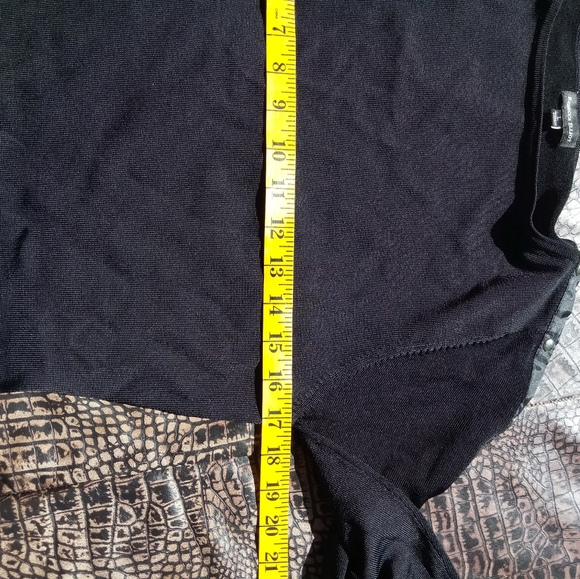 Rebecca Elliot black snap.....L - Picture 8 of 14